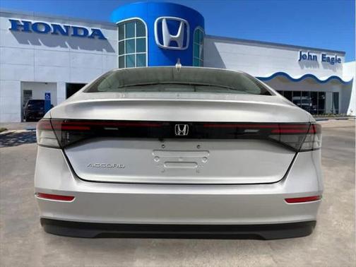 2025 Honda Accord LX 1.5T