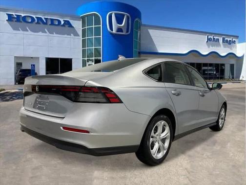 2025 Honda Accord LX 1.5T