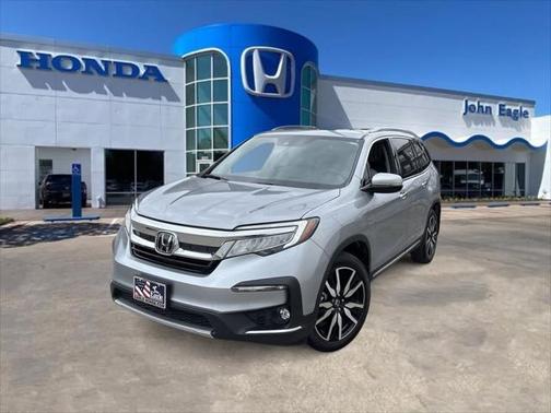 2022 Honda Pilot Touring 8-Passenger