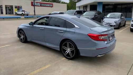 2022 Honda Accord Hybrid Touring