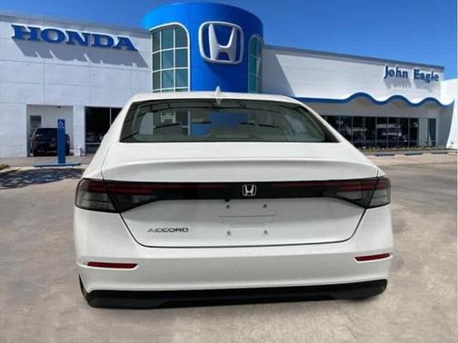 2025 Honda Accord LX 1.5T