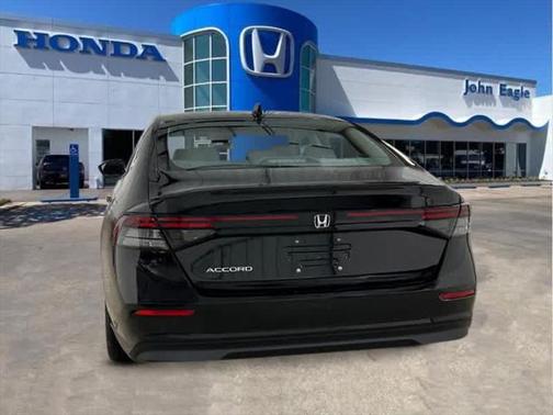2025 Honda Accord LX 1.5T