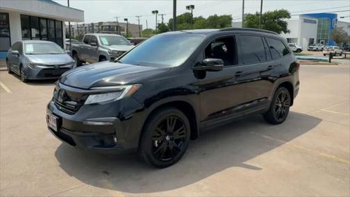 2022 Honda Pilot AWD Black Edition