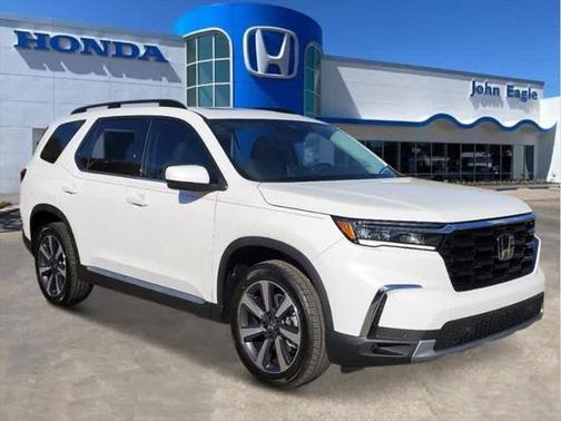 2025 Honda Pilot Touring 8-Passenger