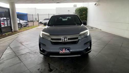 2022 Honda Pilot Touring 8-Passenger