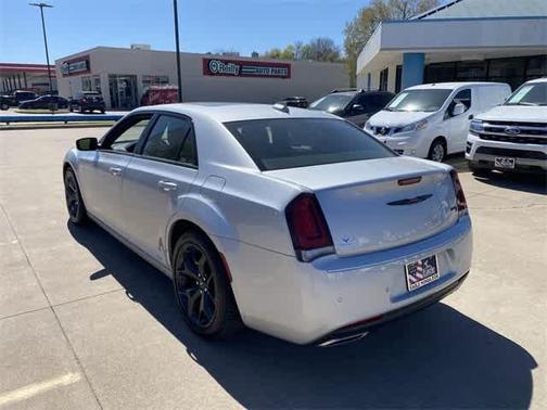 2023 Chrysler 300 S
