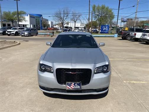 2023 Chrysler 300 S