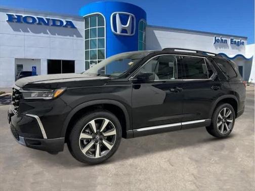 2025 Honda Pilot Touring 8-Passenger