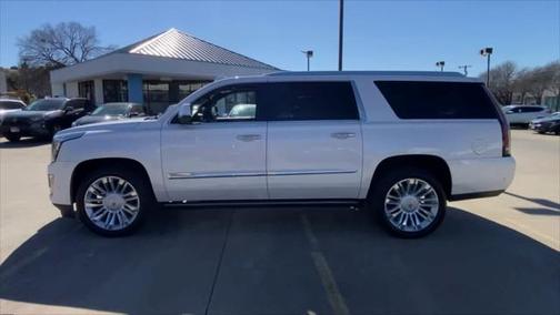 2018 Cadillac Escalade ESV Platinum