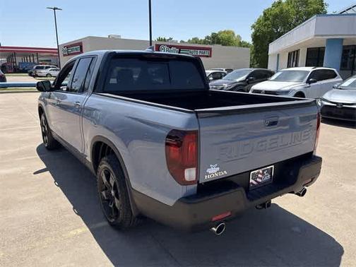 2025 Honda Ridgeline Black