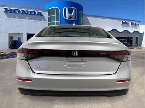 2025 Honda Accord LX 1.5T