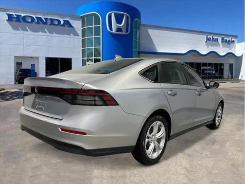 2025 Honda Accord LX 1.5T