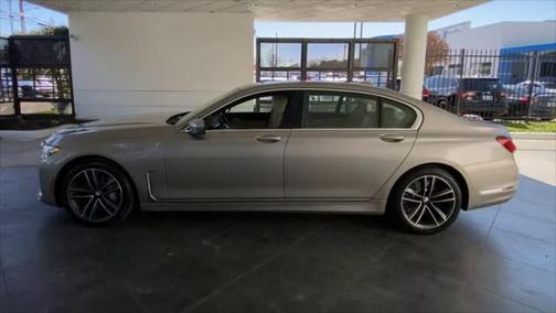 2020 BMW 750 i xDrive