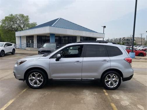 2017 Subaru Forester 2.5i Touring