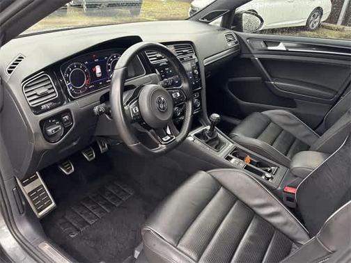 2018 Volkswagen Golf R 2.0T Manual