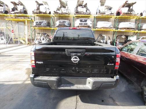 2023 Nissan Frontier S