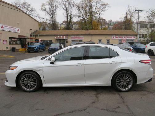 2020 Toyota Camry XLE