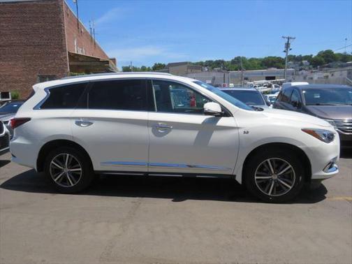 2018 INFINITI QX60 Base