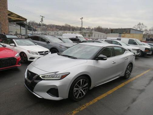 2022 Nissan Maxima SV Xtronic CVT