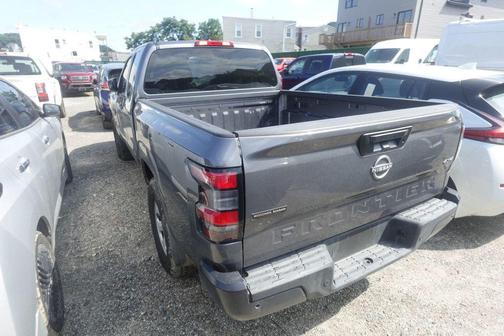 2023 Nissan Frontier S