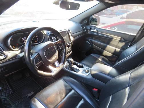 2021 Jeep Grand Cherokee SRT