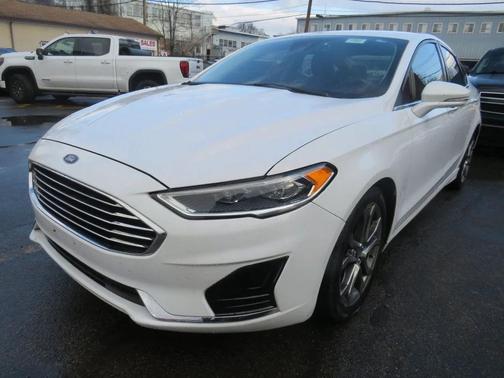 2020 Ford Fusion SEL