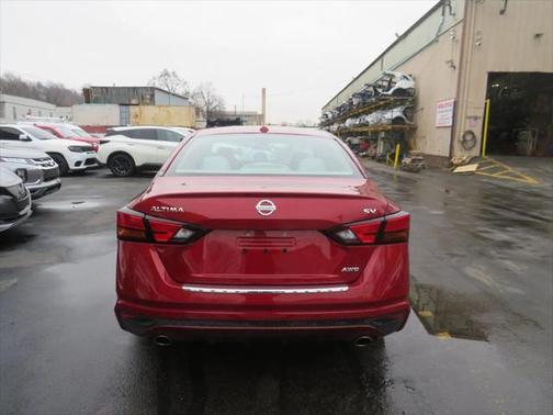2021 Nissan Altima 2.5 SV