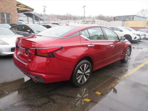 2021 Nissan Altima 2.5 SV