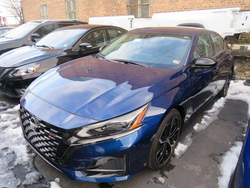 2024 Nissan Altima SR FWD