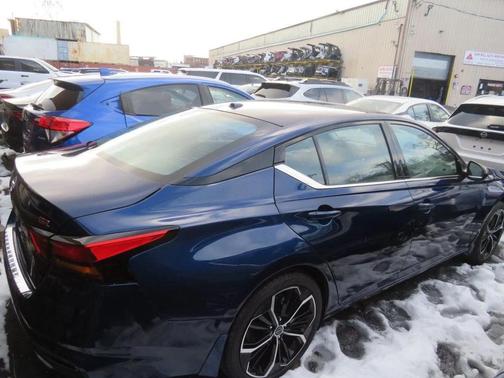 2024 Nissan Altima SR FWD