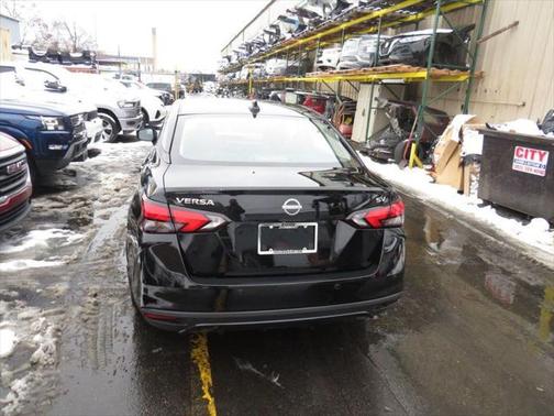 2024 Nissan Versa 1.6 SV