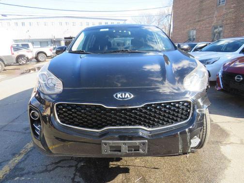 Black Cherry 2019 Kia Sportage LX