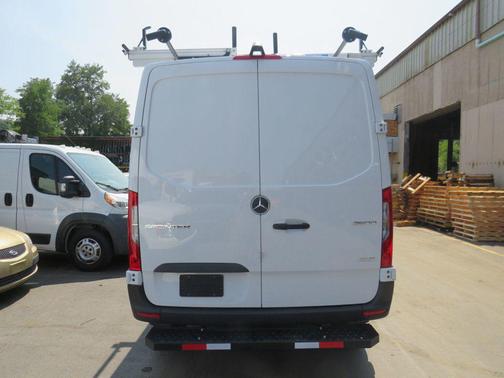 2025 Mercedes-Benz Sprinter 2500 Standard Roof
