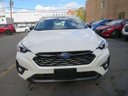 2025 Subaru Impreza Base