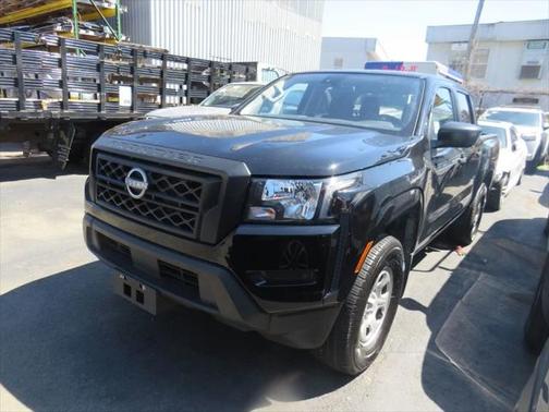 2023 Nissan Frontier S