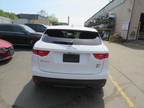 2018 Jaguar F-PACE 25t Prestige
