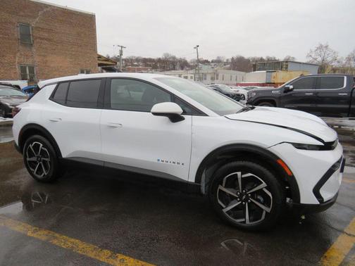 2025 Chevrolet Equinox EV LT