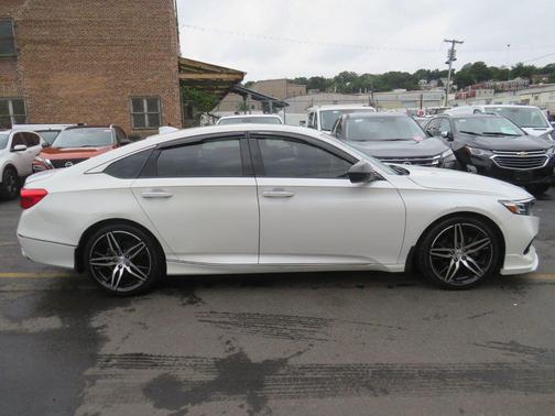 2021 Honda Accord Touring 2.0T