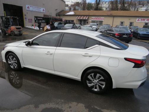 2023 Nissan Altima SR Intelligent AWD