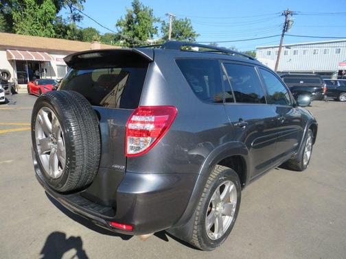 2009 Toyota RAV4 Sport