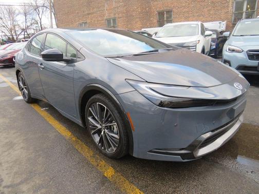 2024 Toyota Prius LE