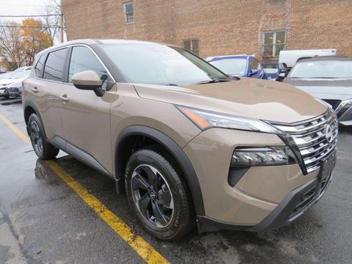 2025 Nissan Rogue SV