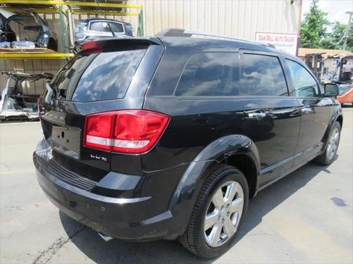 2011 Dodge Journey Lux