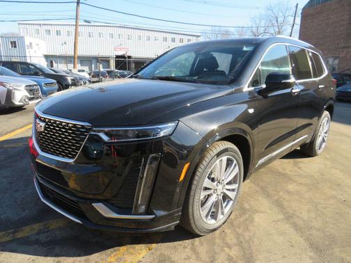 2025 Cadillac XT6 Premium Luxury FWD