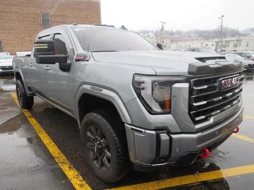 2024 GMC Sierra 3500 AT4
