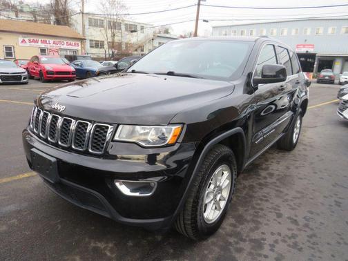 2019 Jeep Grand Cherokee Laredo