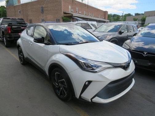 Blizzard Pearl w/Black Roof 2021 Toyota C-HR Limited