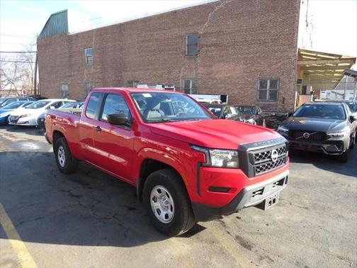 2023 Nissan Frontier S