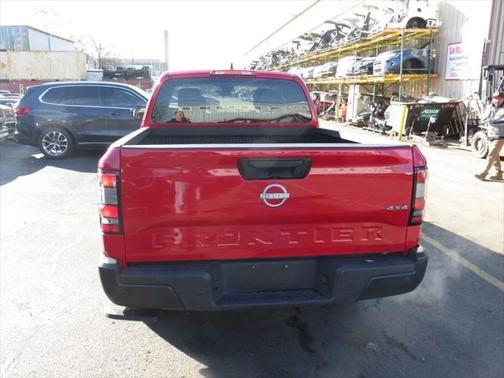 2023 Nissan Frontier S