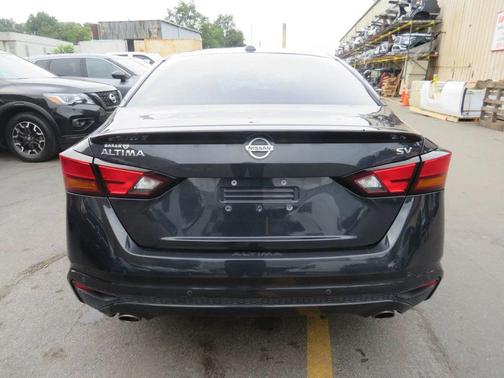 2020 Nissan Altima 2.5 SV